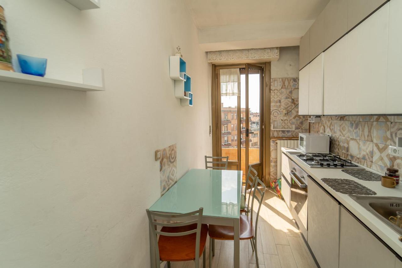 B&B Nelly ミラノ エクステリア 写真